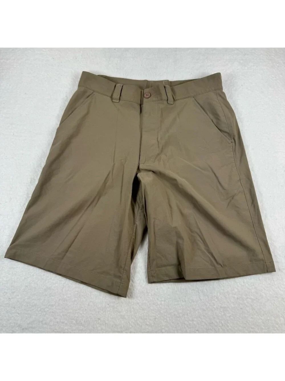 Under Armour Shorts Mens Size 32 Beige Chino HeatGear Stretch Golf Casual